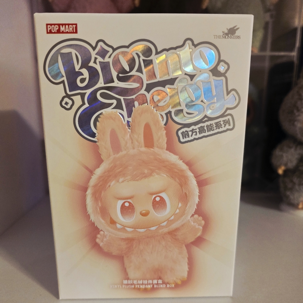 Labubu Big Into Energy Happiness Pop Mart Figure BNIB Sealed Collectible